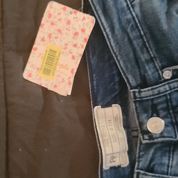Free People Jeans - Picture 4 of 4
